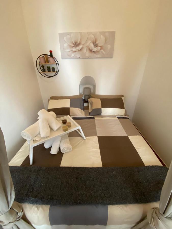 La Dimora Nelle Stelle Apartment Остуни Екстериор снимка